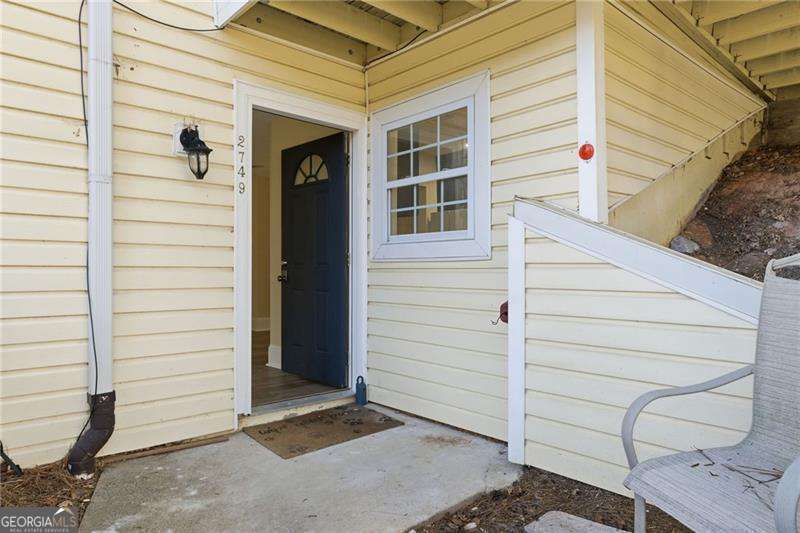 2749 Saint Augustine TRL SE