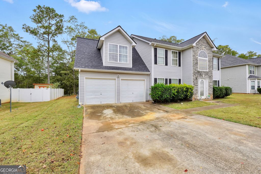 Photo of 419 Grier Drive, Locust Grove, GA 30248 (MLS # 10635926)