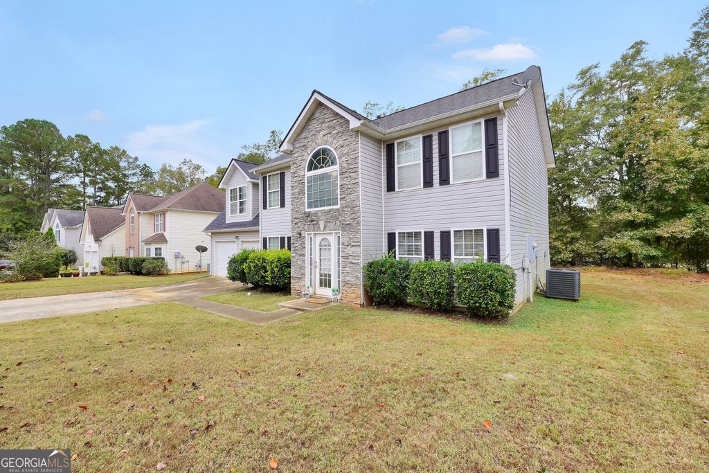 Photo of 419 Grier Drive, Locust Grove, GA 30248 (MLS # 10635926)