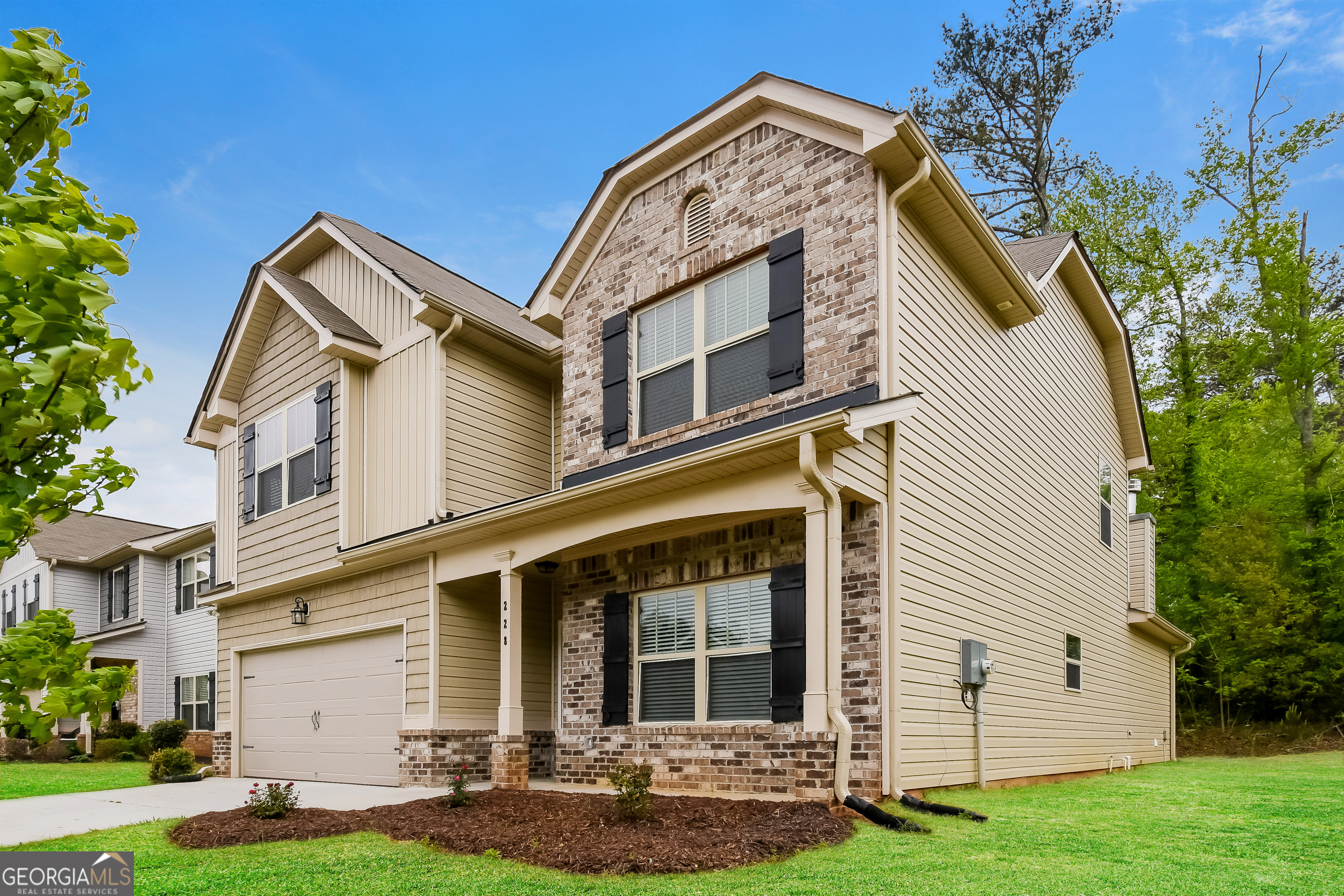 228 Stephens Mill DR
