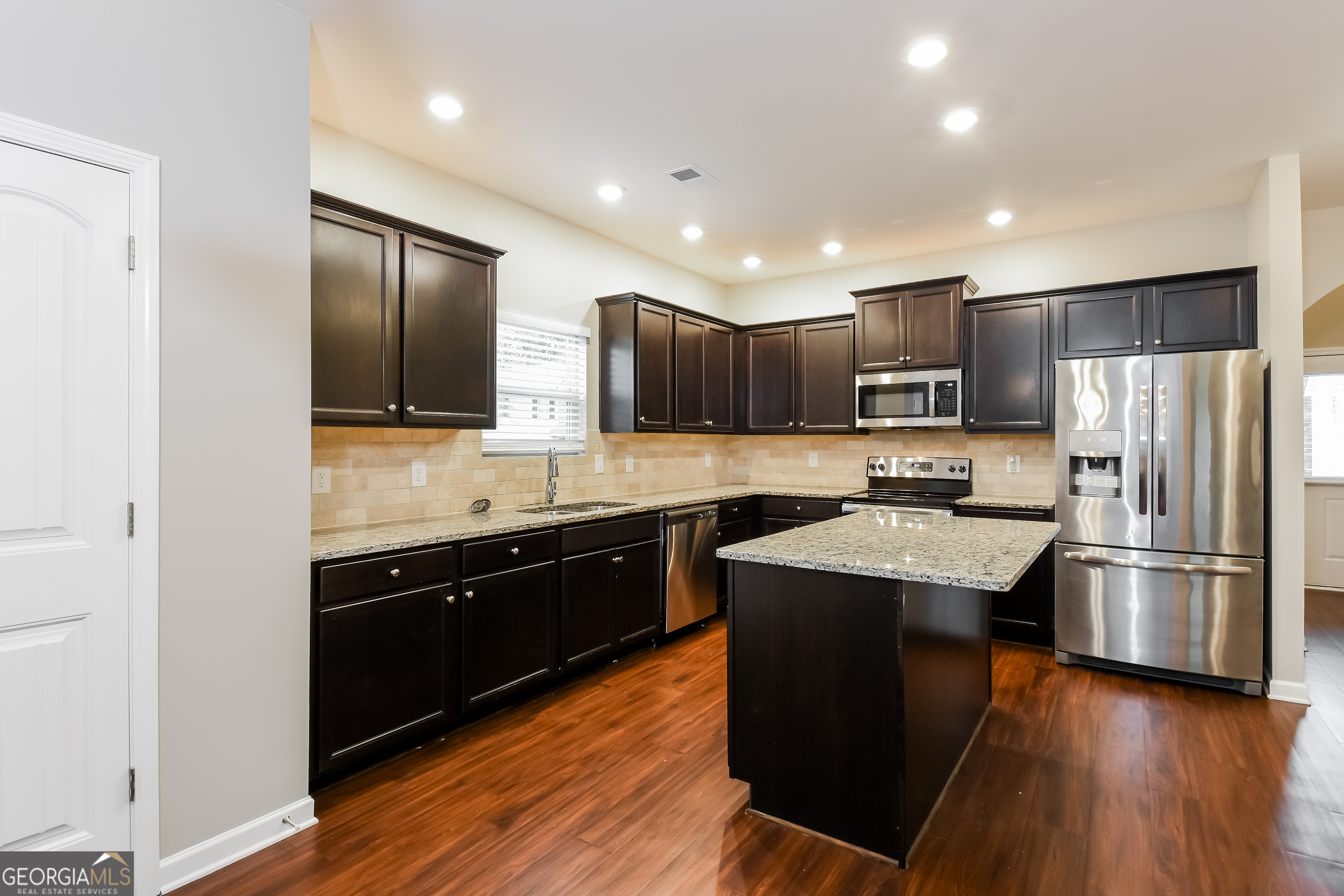 228 Stephens Mill DR