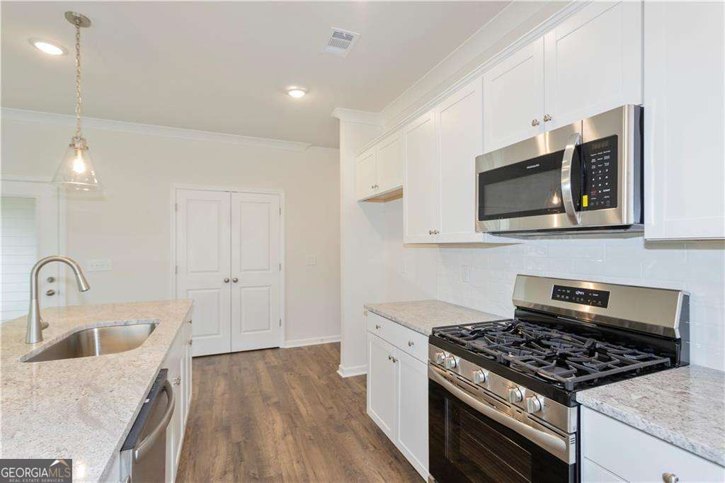 3706 CHESWOLDE AVE 96