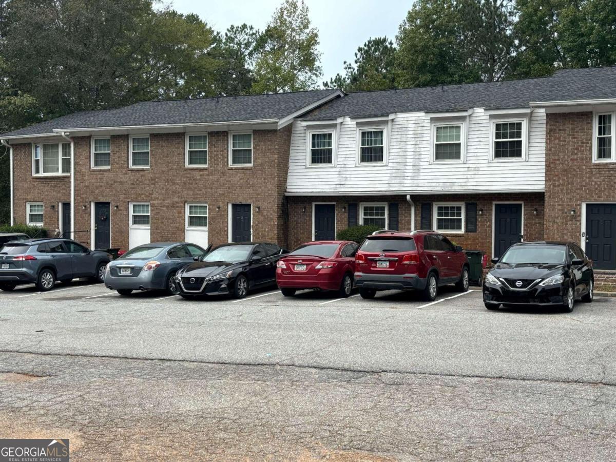 180 Chalfont LN 1-6