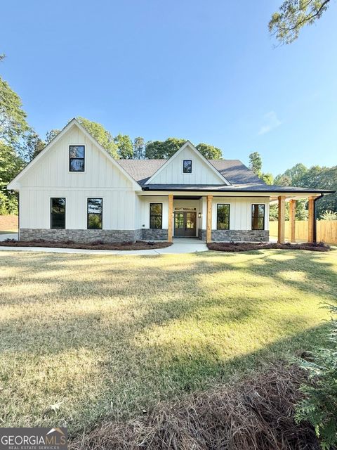 682 Ferguson PL Dallas GA 30132