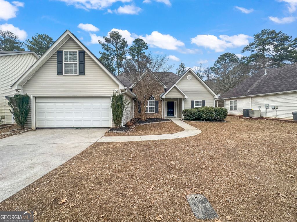 Photo of 1395 Stephens Pond View, Loganville, GA 30052 (MLS # 10690570)