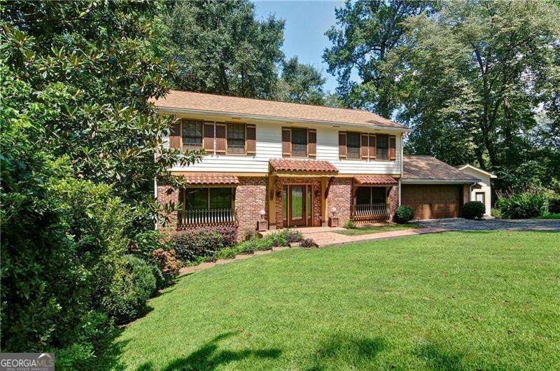 3621 Wood Valley CT NE