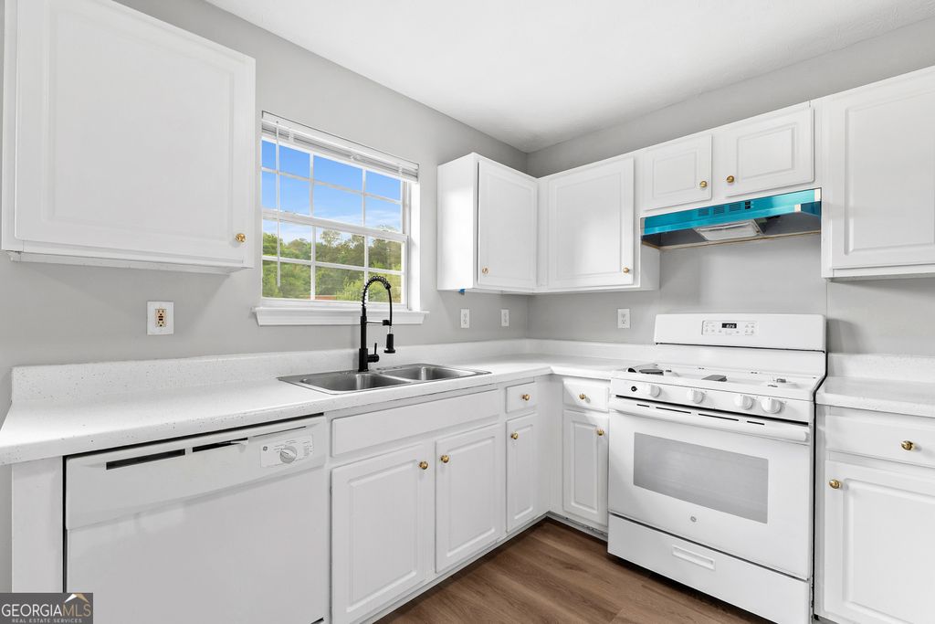 Photo of 316 Waltrip Court, Stockbridge, GA 30281 (MLS # 10769754)