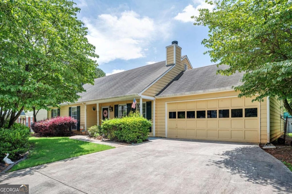 Photo of 4015 Paloverde Drive NW, Kennesaw, GA 30144 (MLS # 10857038)