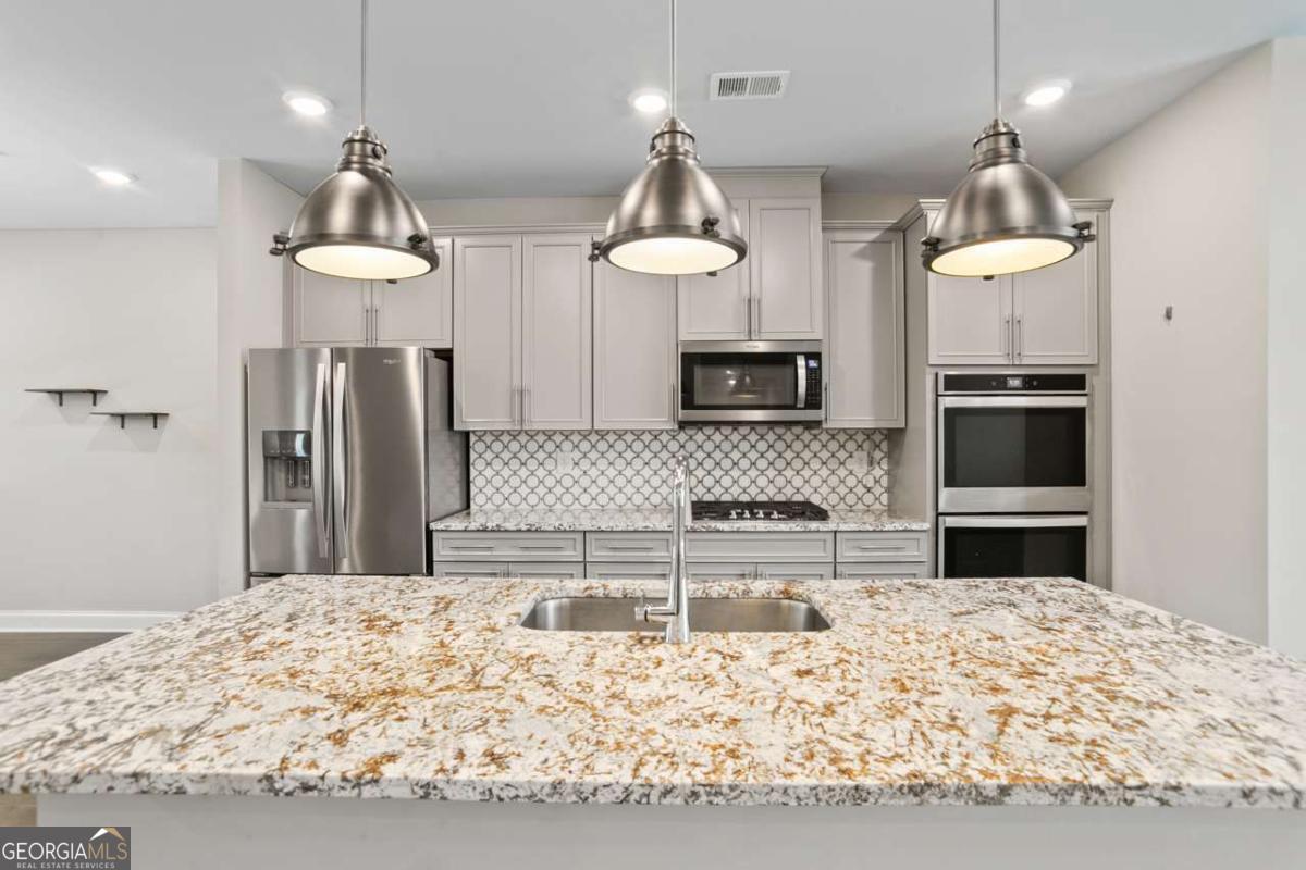 Ridgewalk Landing - Residential