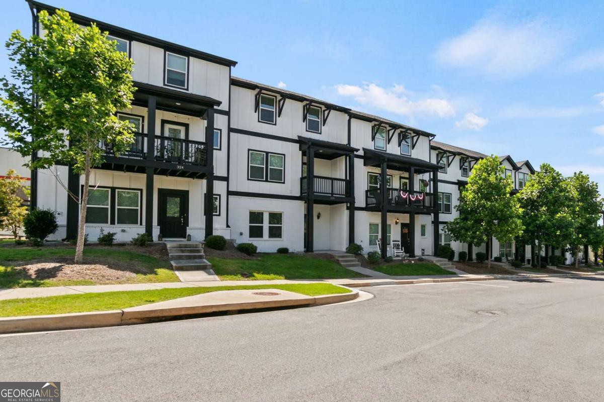 Ridgewalk Landing - Residential