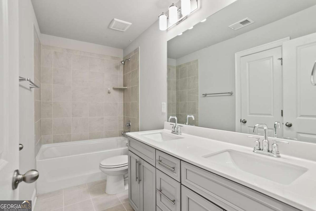 Ridgewalk Landing - Residential