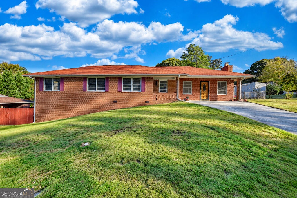 Photo of 5282 David Circle SE, Covington, GA 30014 (MLS # 10881887)