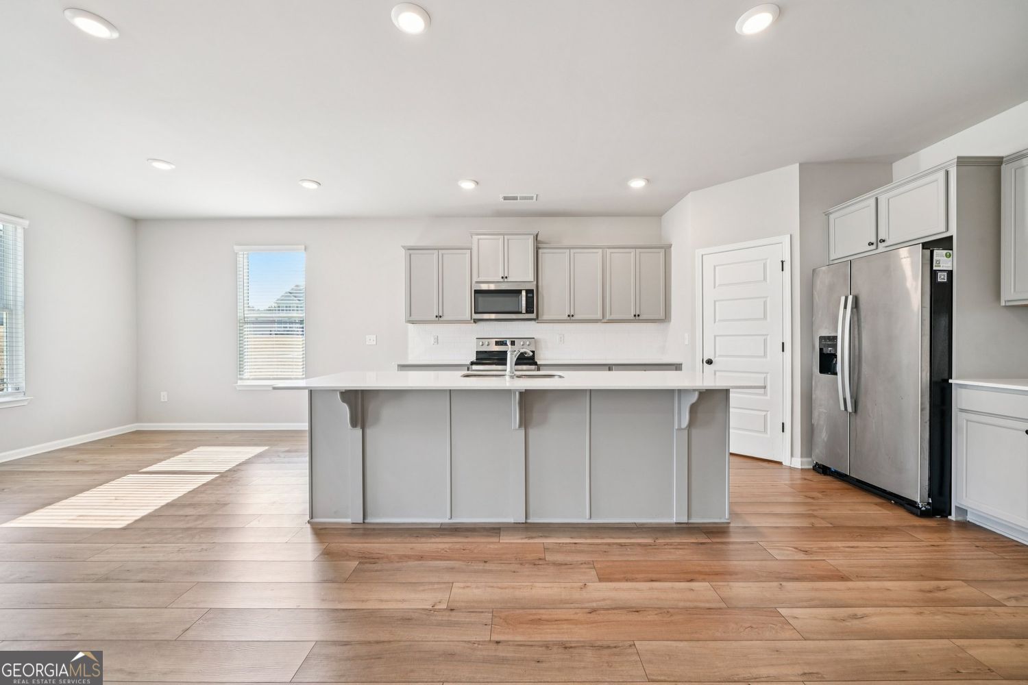 BERKELEY LAKES - Residential