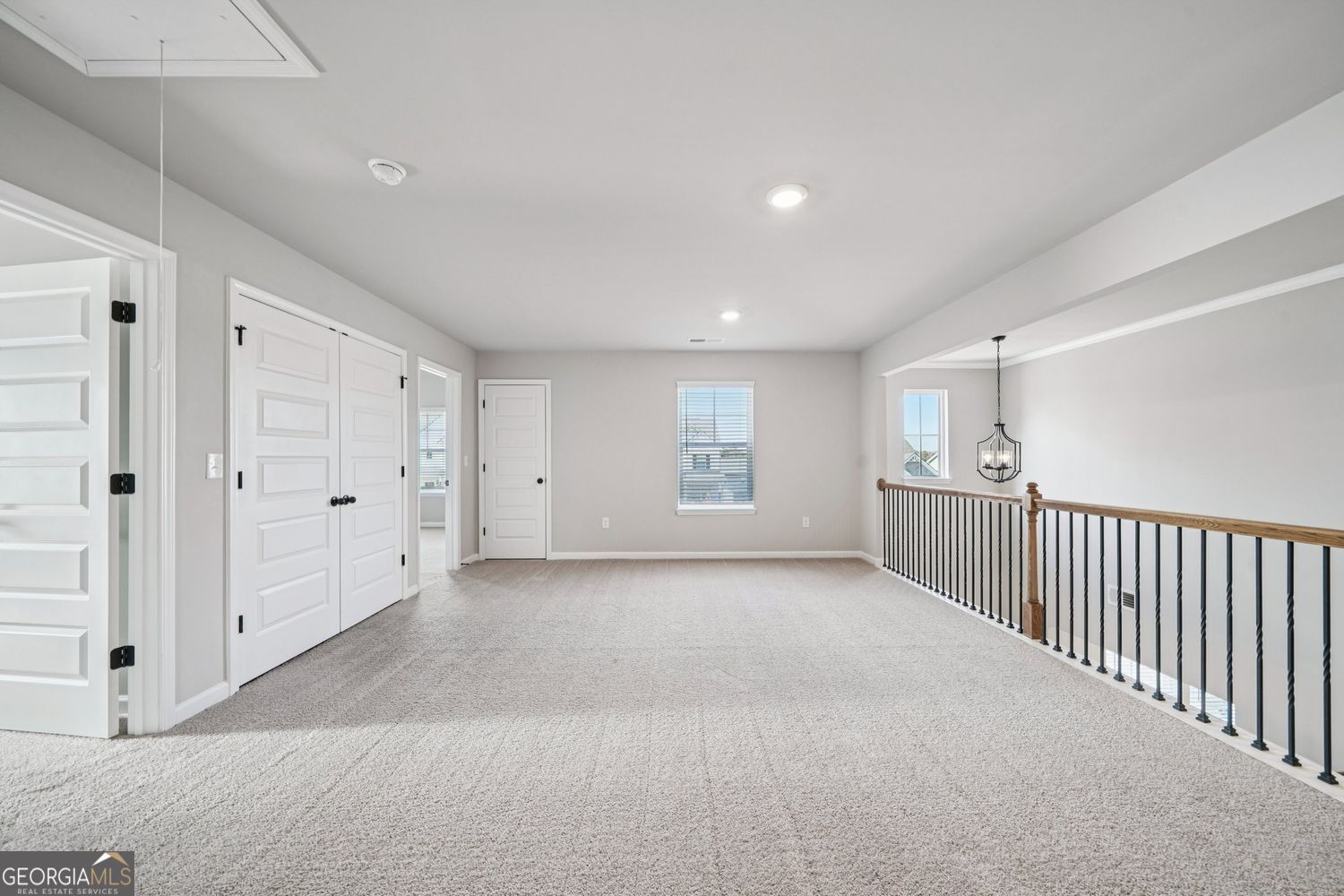 BERKELEY LAKES - Residential