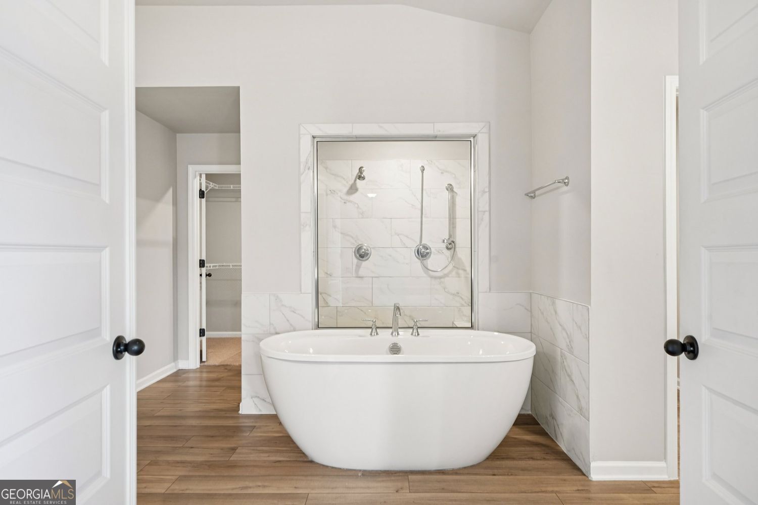 BERKELEY LAKES - Residential