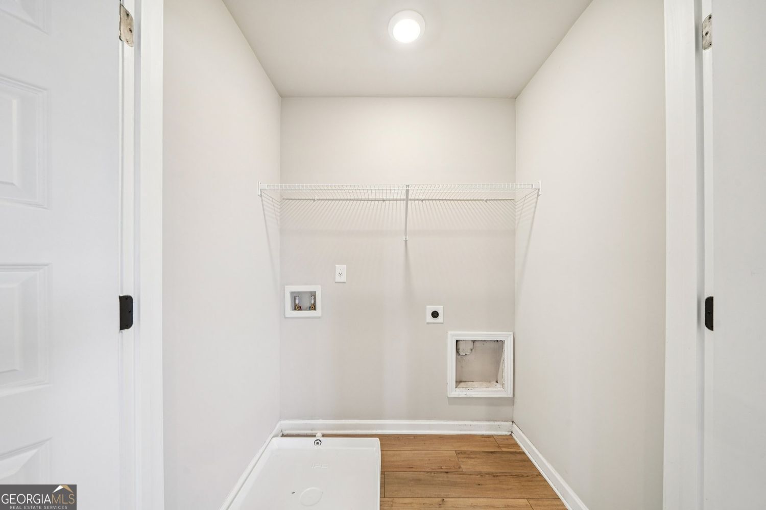 BERKELEY LAKES - Residential