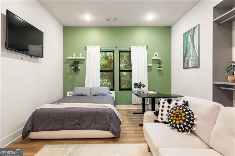 112 Rogers ST NE 202