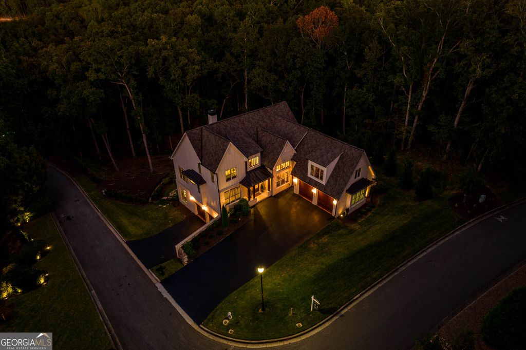 Photo of 10 Peninsula Way, Dawsonville, GA 30534 (MLS # 10760551)