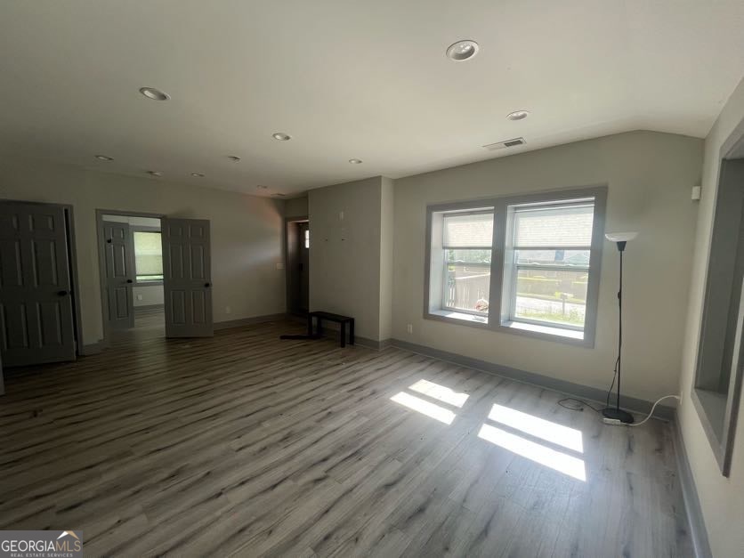99 Holly RD NW