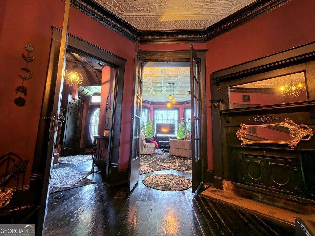 601 W Central AVE