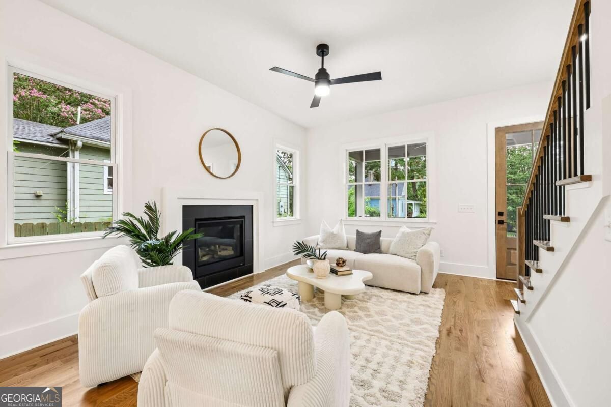 112 1st AVE B