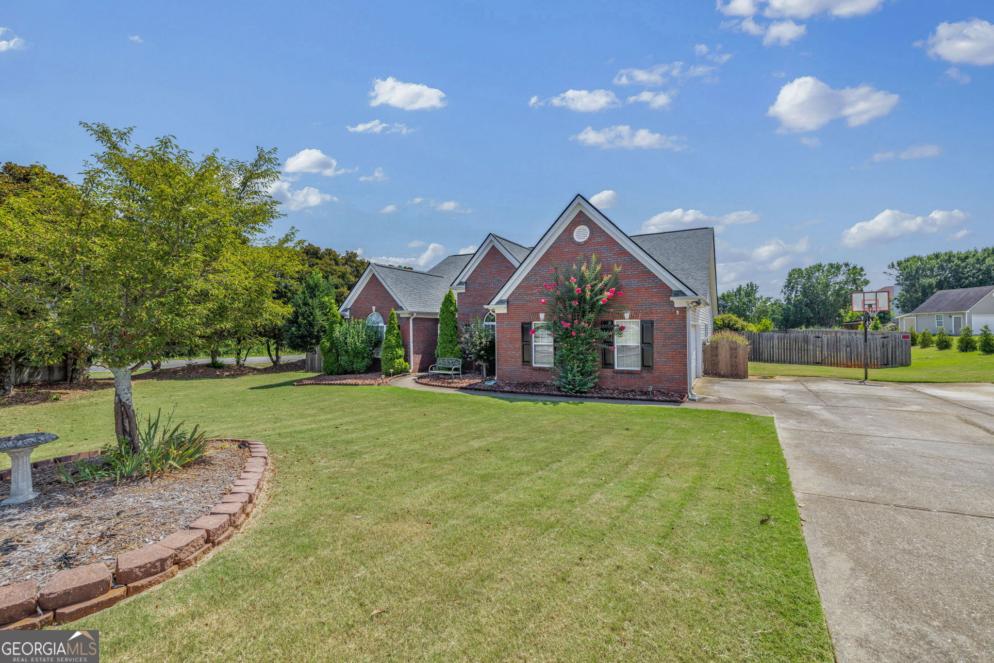 27 Buckthorn DR