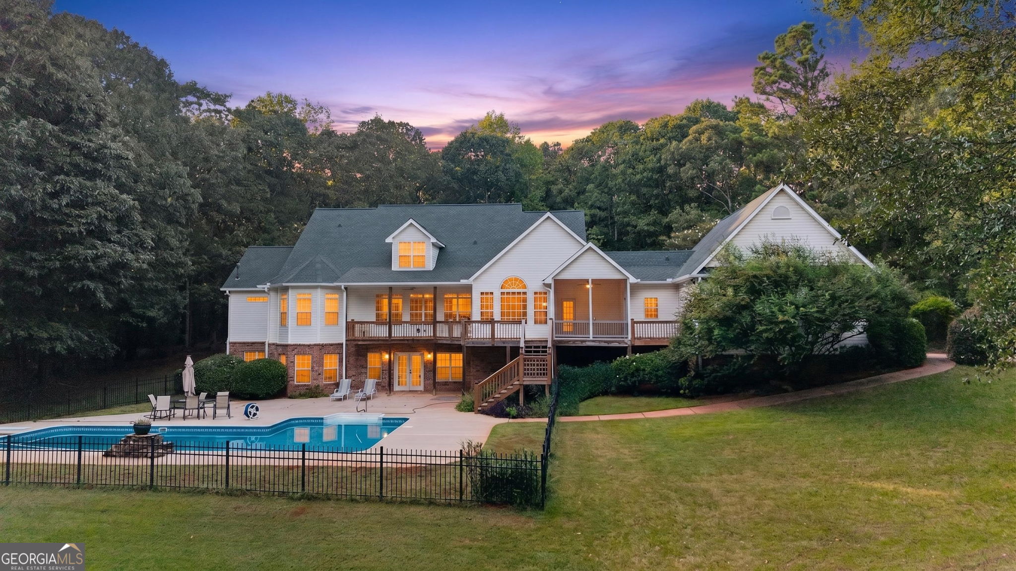 738 Old Greenville RD