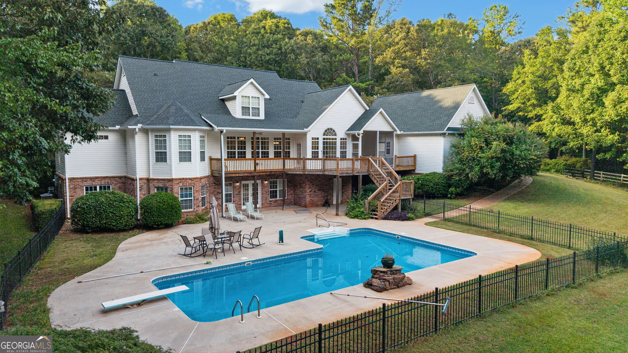 738 Old Greenville RD