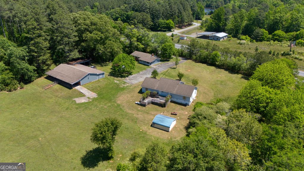 Photo of 5854 Cedartown Highway SW, Lindale, GA 30147 (MLS # 10763830)