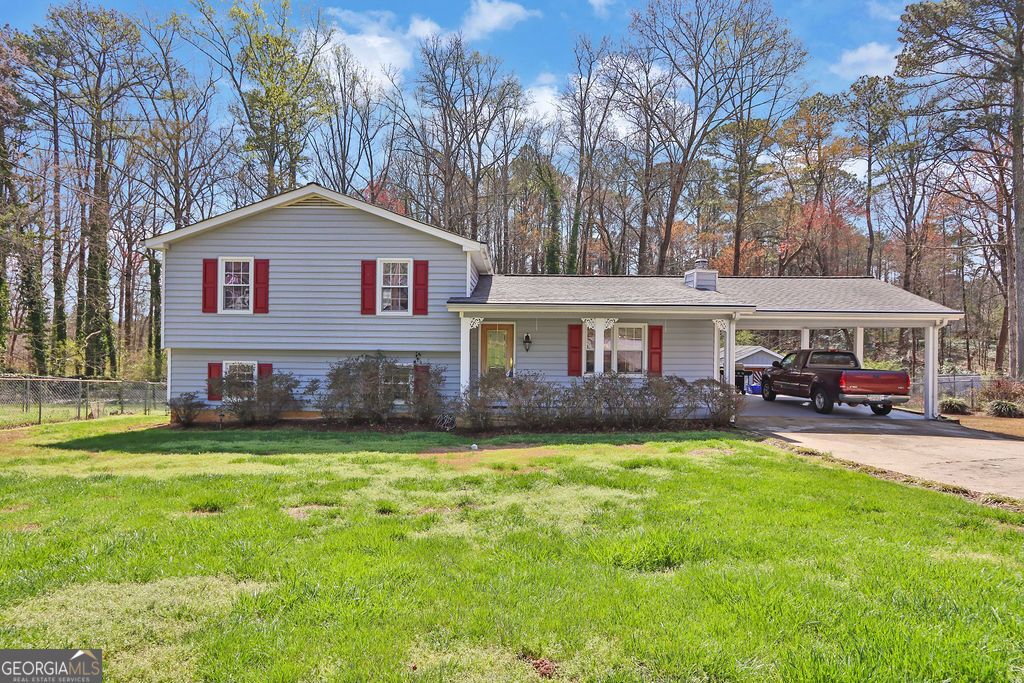 Photo of 1440 Beechwood Circle, Lawrenceville, GA 30046 (MLS # 10707619)