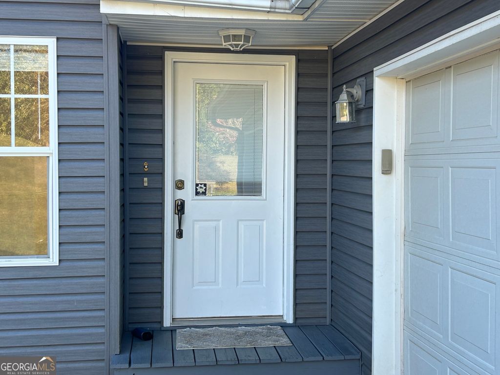 Photo of 147 Sunset Oaks Drive, Cornelia, GA 30531 (MLS # 10624340)
