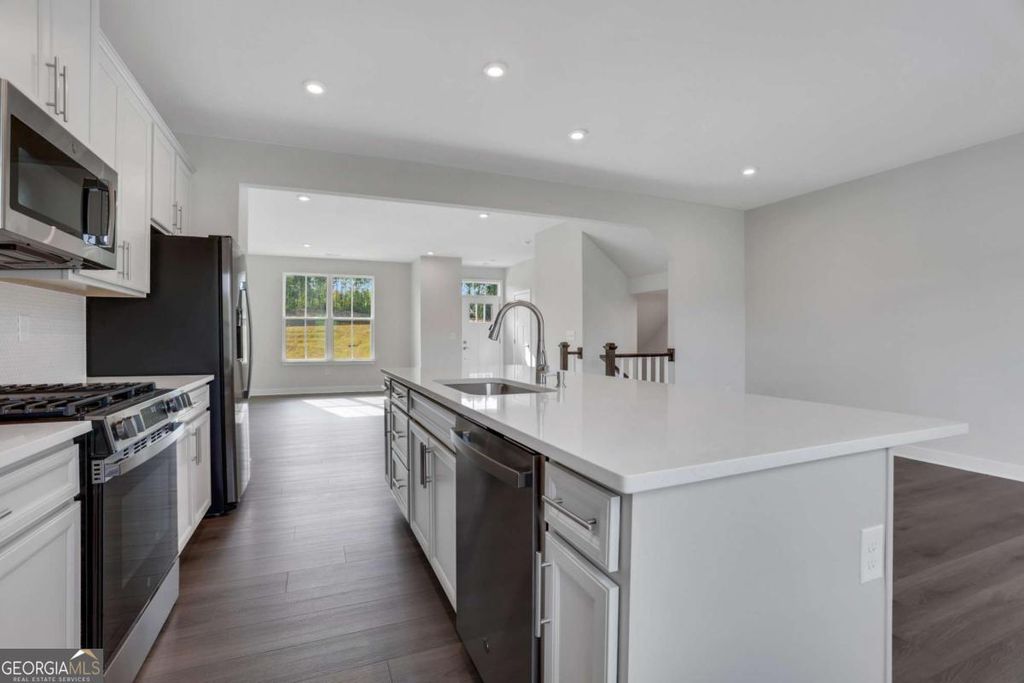 Photo of 978 Sugar Vista Circle, Sugar Hill, GA 30518 (MLS # 10728756)