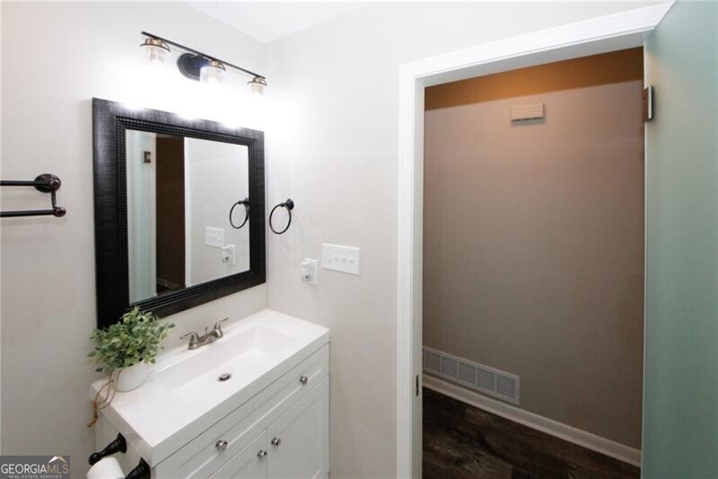 Shawnee Forest - Residential Lease