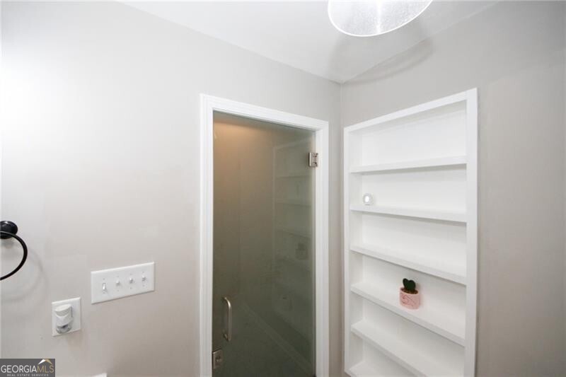 Shawnee Forest - Residential Lease
