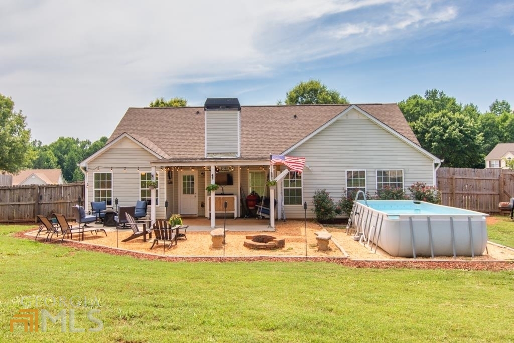 Griffith Manor - Residential