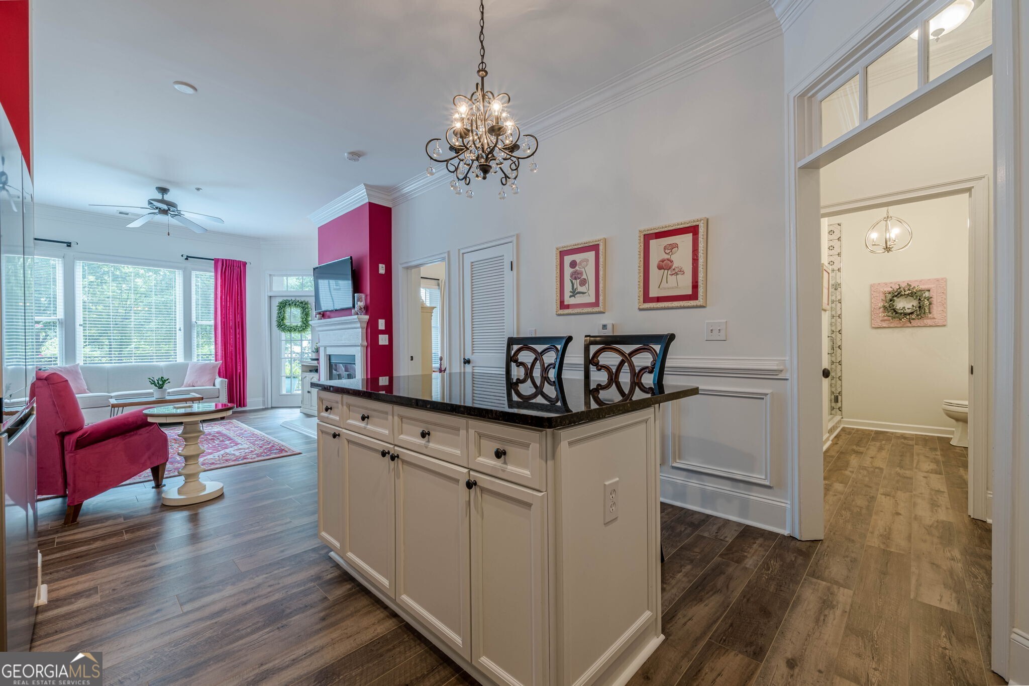 11 Perimeter CTR E 1116