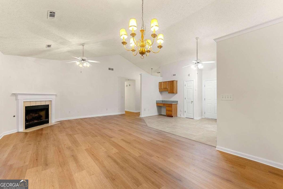 Manor Oaks Sub Un 3 - Residential