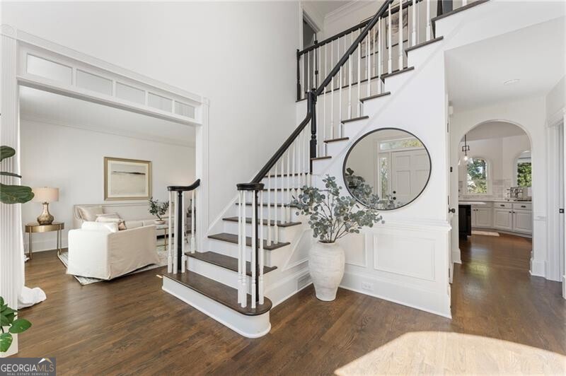 3085 Leeds Garden LN