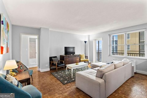 Photo of 300 Peachtree Street NE #20 O, Atlanta, GA 30308 (MLS # 10552046)