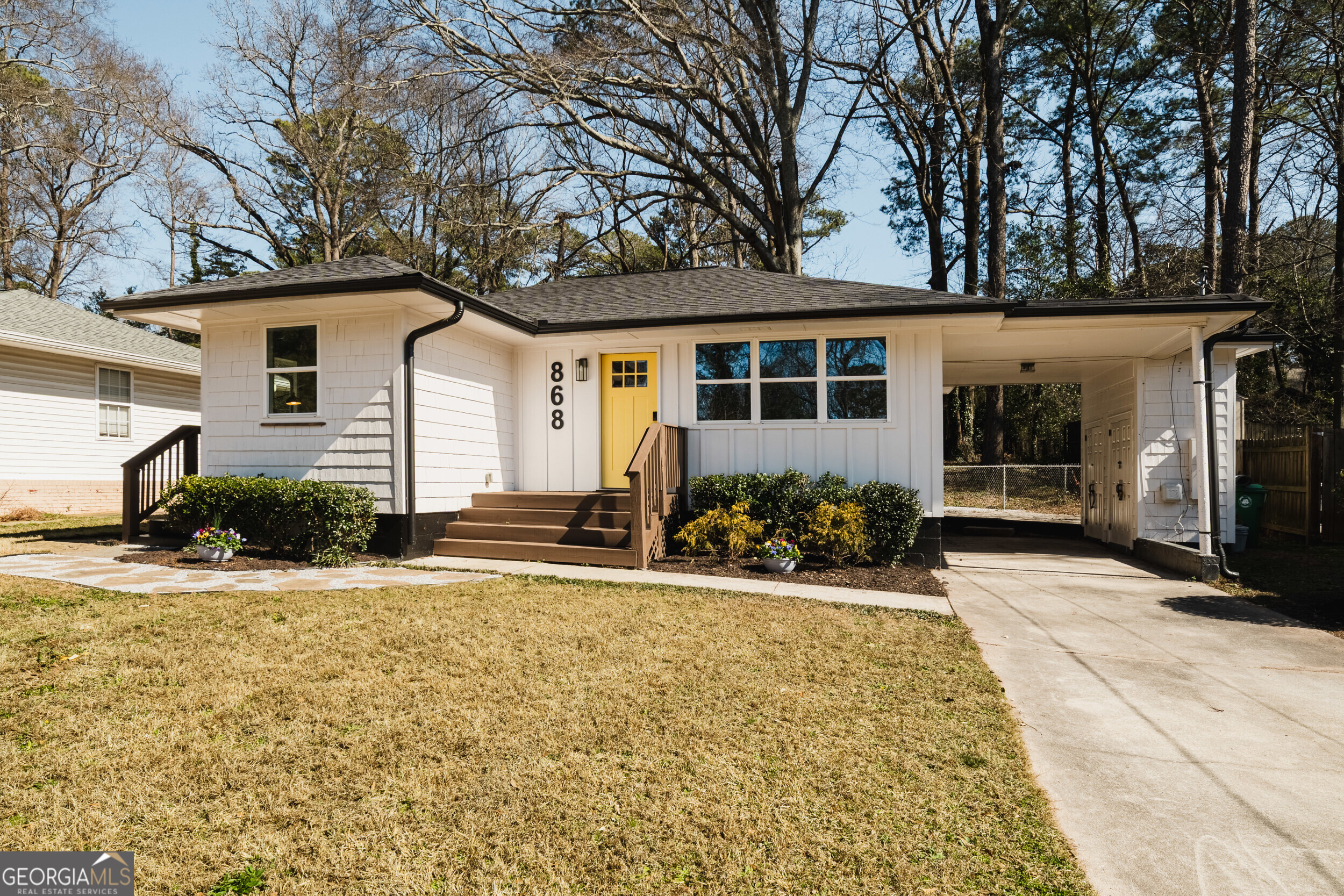 868 Stokeswood AVE SE