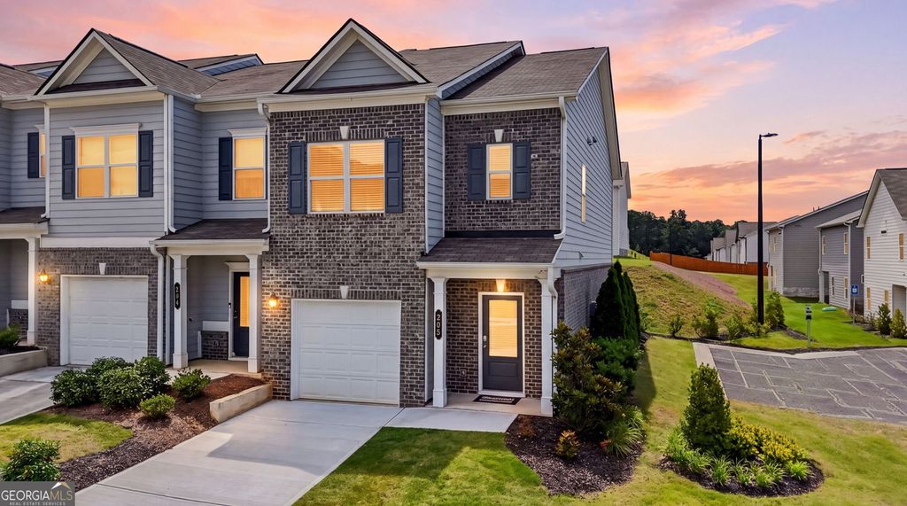 Photo of 202 Dupont Drive #100, Cartersville, GA 30121 (MLS # 10786887)