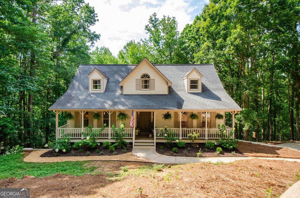 Photo of 785 Swan Lane, Canton, GA 30115 (MLS # 10665002)