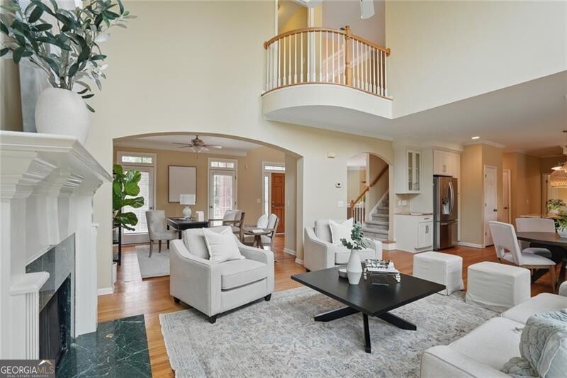 KINGS FARM - Residential