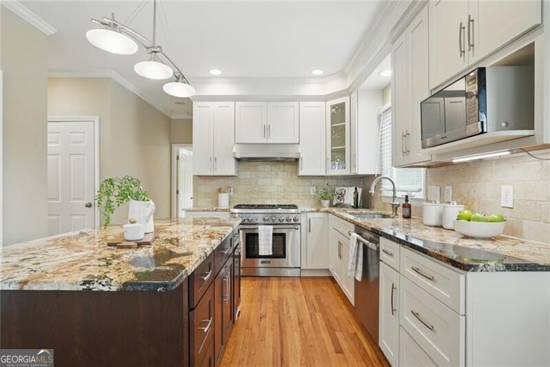 KINGS FARM - Residential