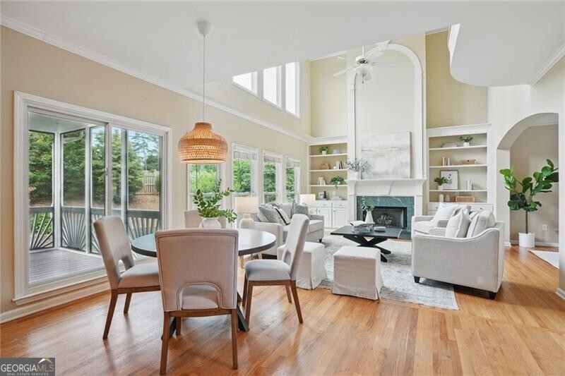 KINGS FARM - Residential