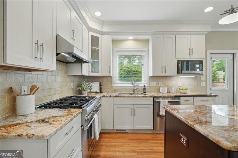 KINGS FARM - Residential