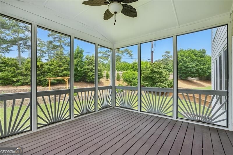 KINGS FARM - Residential