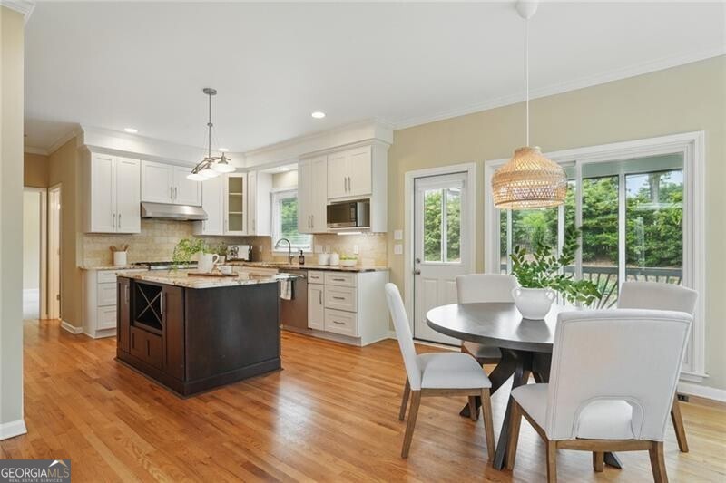 KINGS FARM - Residential