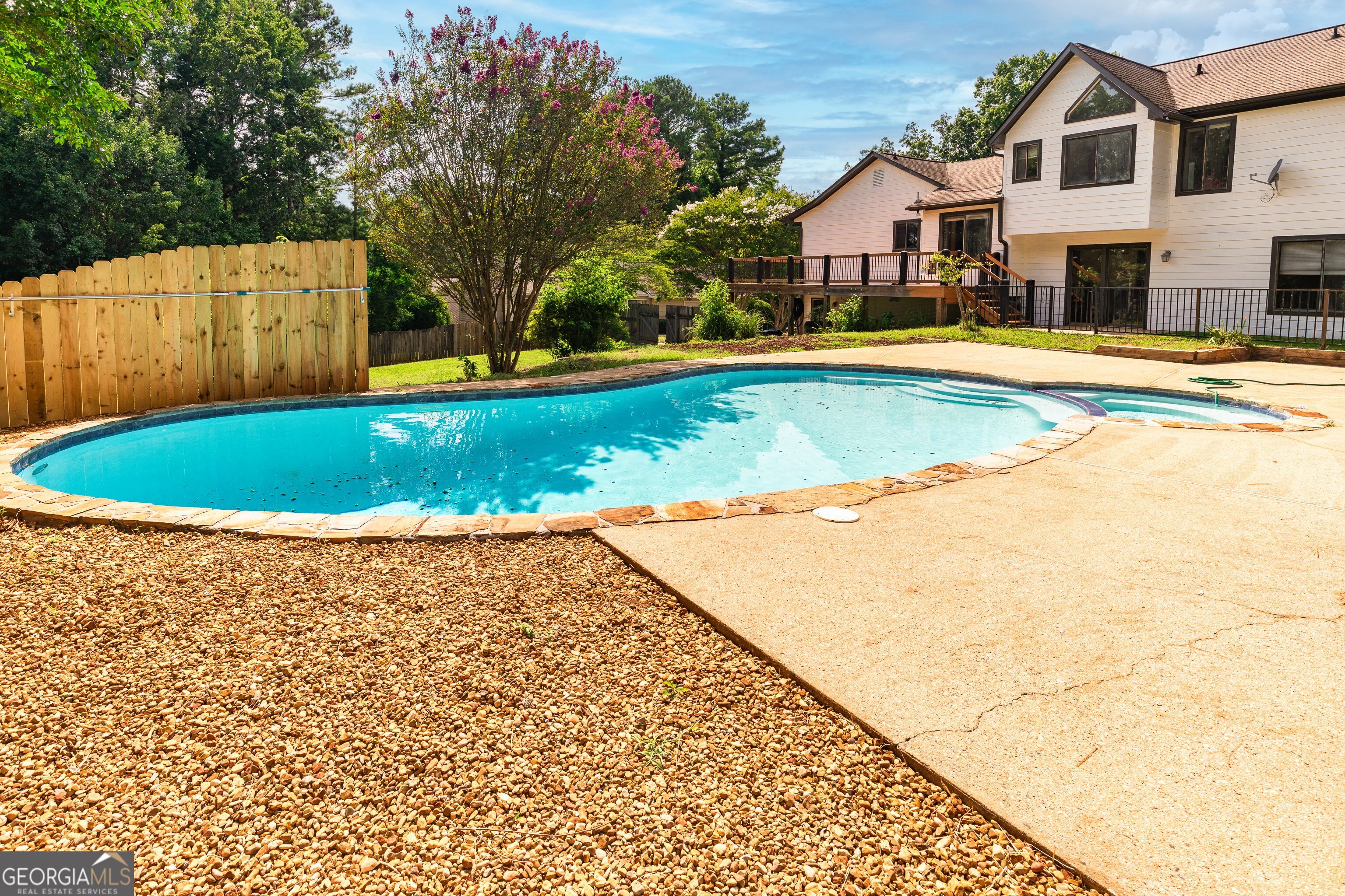1330 Taramore DR