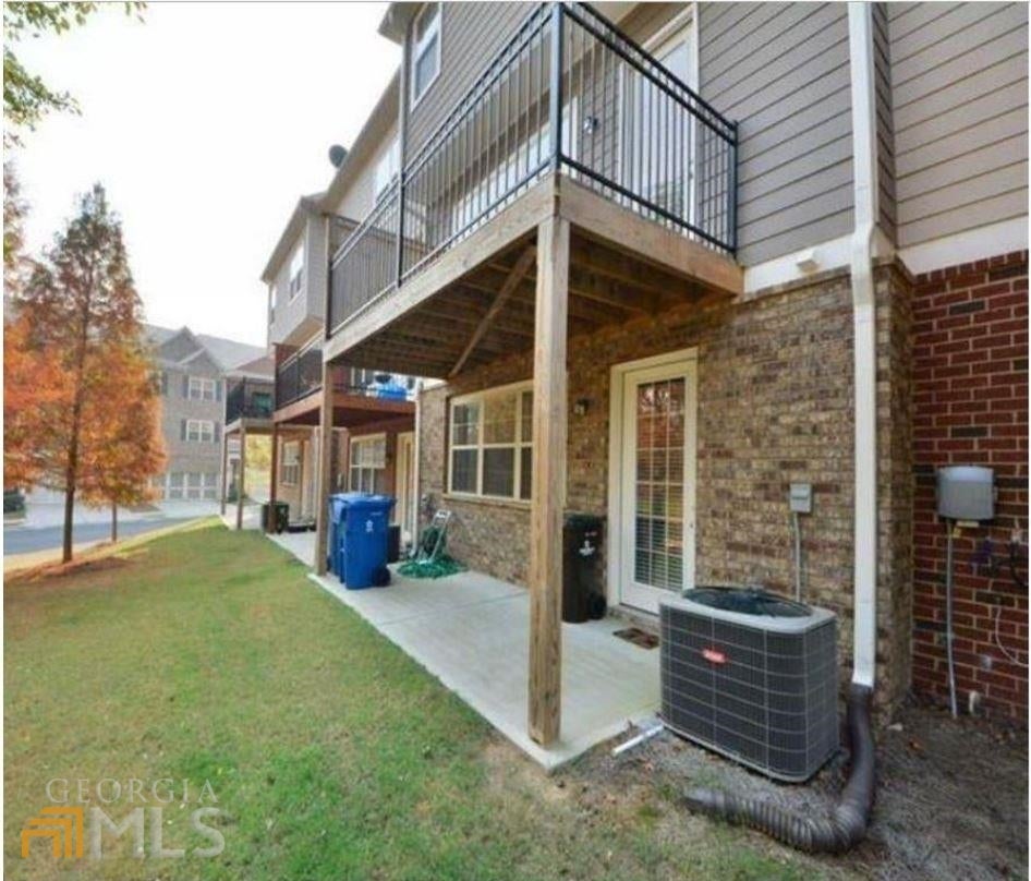 Photo of 2415 Tenor Lane, Alpharetta, GA 30009 (MLS # 10841015)